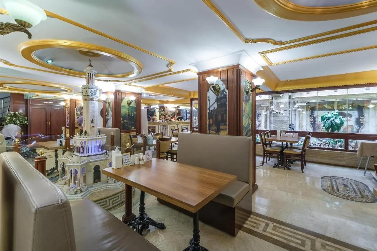 Oglakcioglu Park Boutique Hotel İzmir