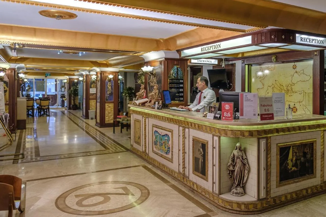 Oglakcioglu Park Boutique Hotel İzmir
