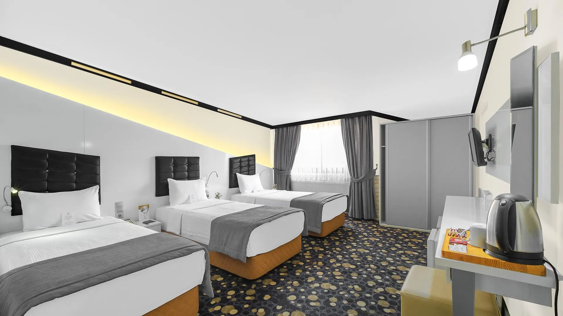 Oglakcioglu Park Boutique Hotel İzmir