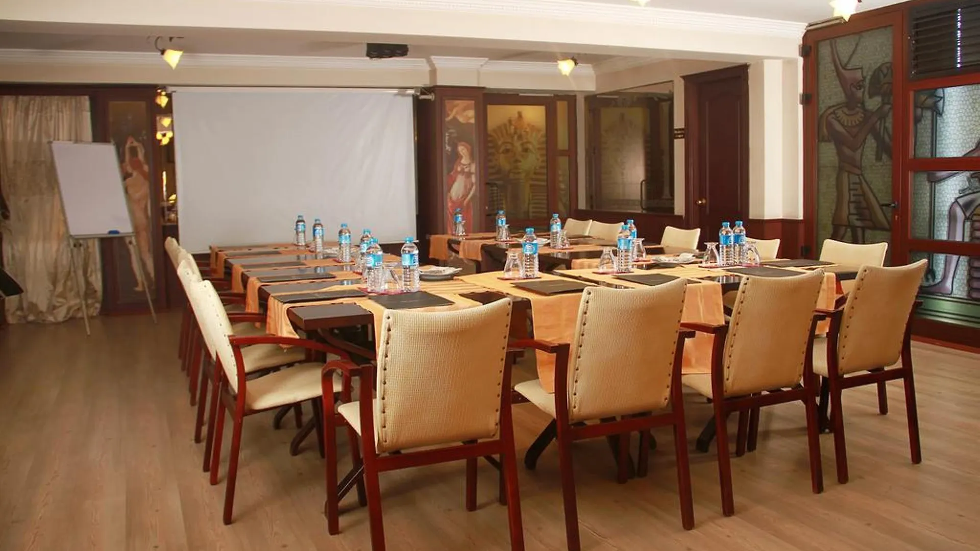Oglakcioglu Park Boutique Hotel İzmir