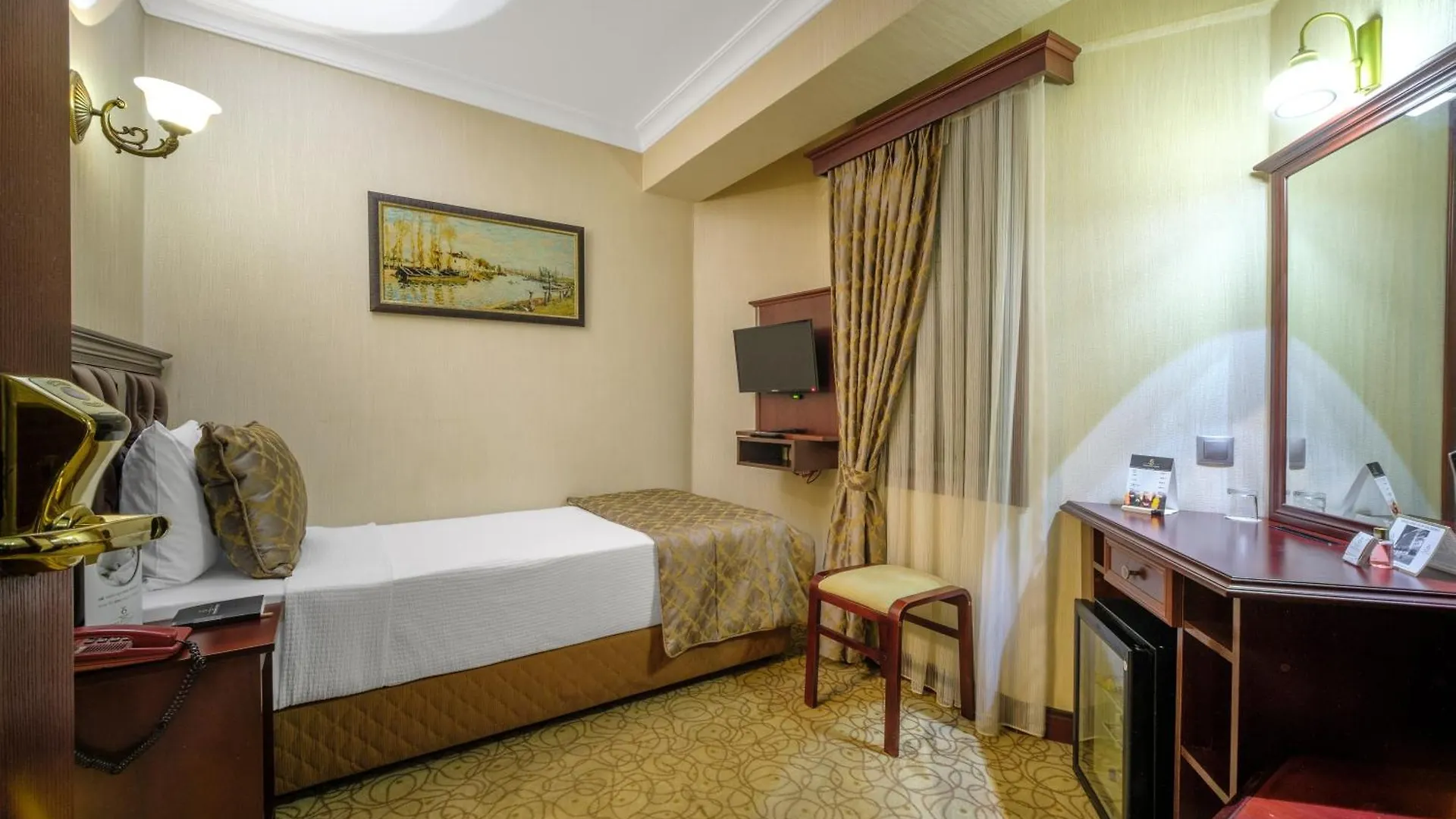 Oglakcioglu Park Boutique Hotel İzmir