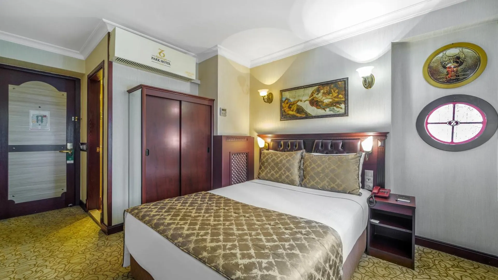Oglakcioglu Park Boutique Hotel İzmir