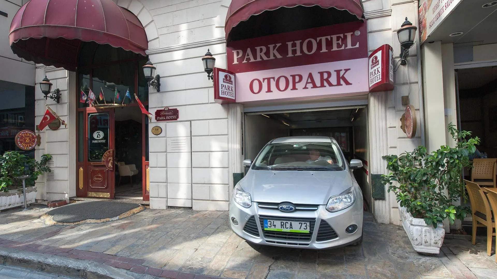 Oglakcioglu Park Boutique Hotel İzmir